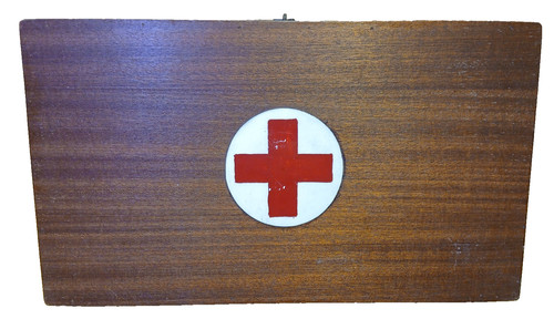 Vintage wood 1st first aid - 1st,